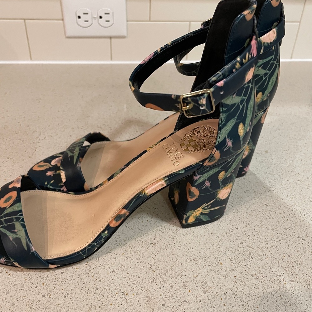 Vince Camuto Floral Heels - Picture 8 of 16